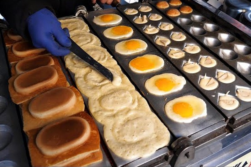 Gyeranppang (계란빵): Egg Bread
